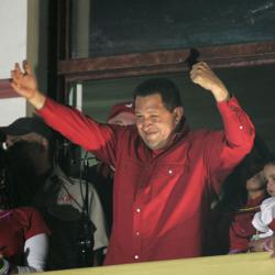 chavez_celebra_victoria